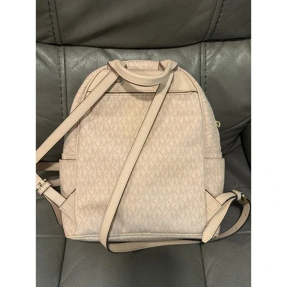 Michael Kors Abbey Pink Signature 3D Floral Applique Backpack Gold Hardware - Picture 3 of 9